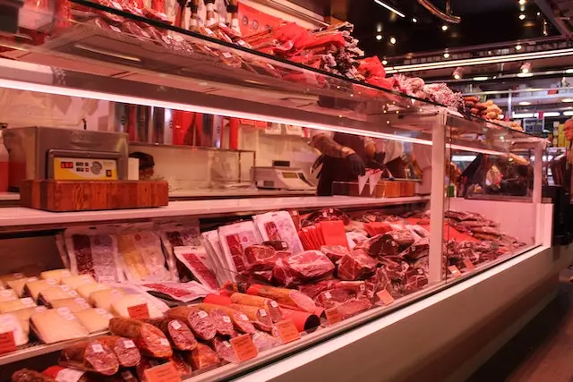 Where in the Refrigerator Should You Store Raw Meat?