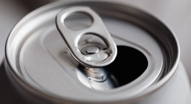 How Much Does a Can of Soda Weigh?